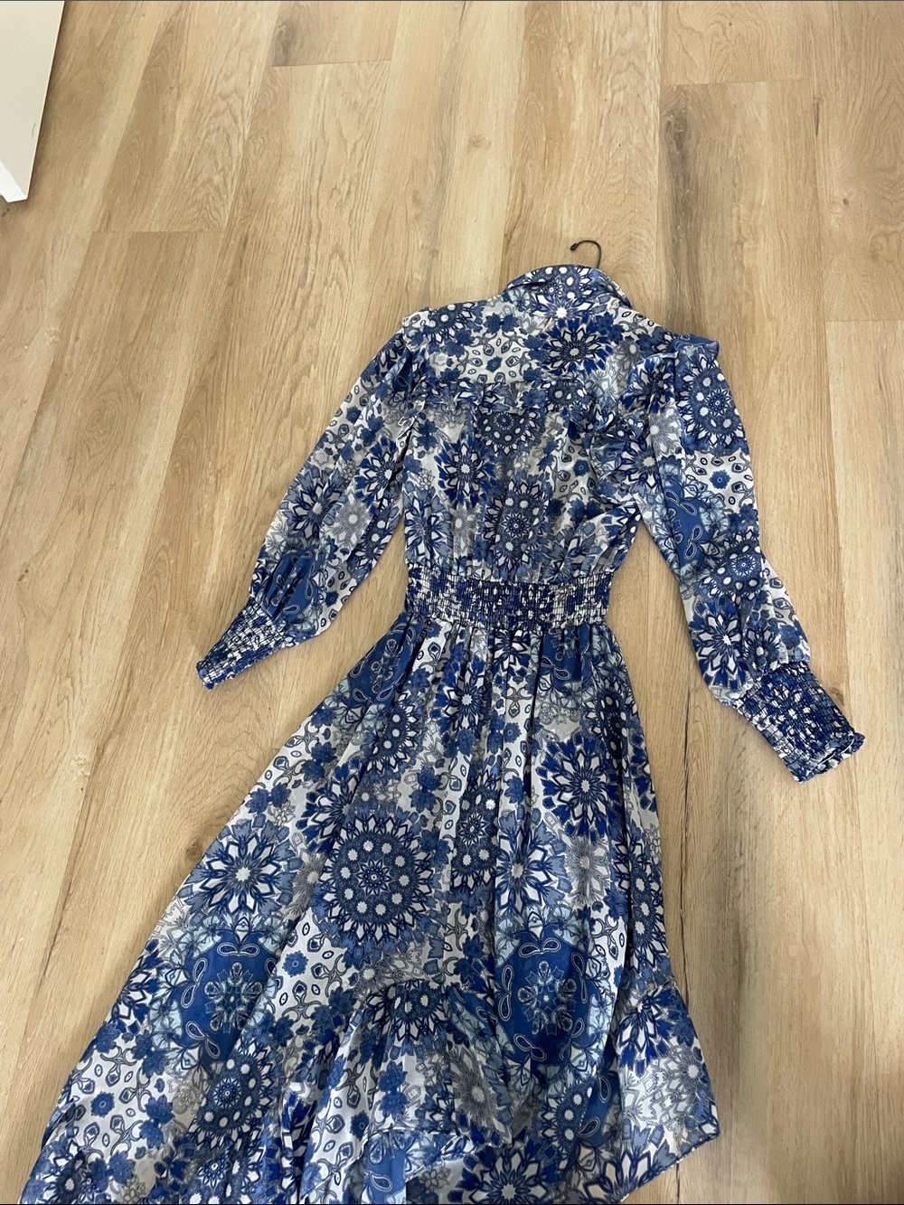 Misa Los Angeles Blue and White Floral Long-Sleeve Maxi Dress - Picture 5 of 6